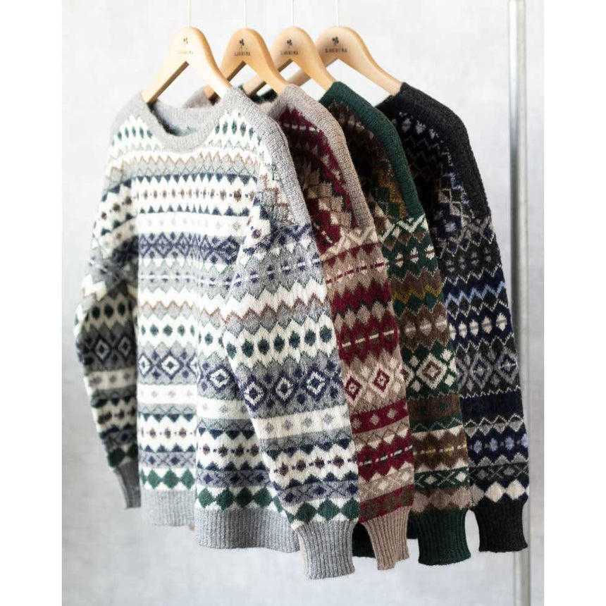 『アルパカジャガードボートネックプルオーバー（セーター）』インカ調のパターンがいい雰囲気のベビーアルパカ100％ジャガードセーター。